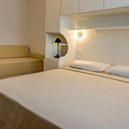 Oleandro Family Apartments-leresidenzedijesolo * Lido di Jesolo