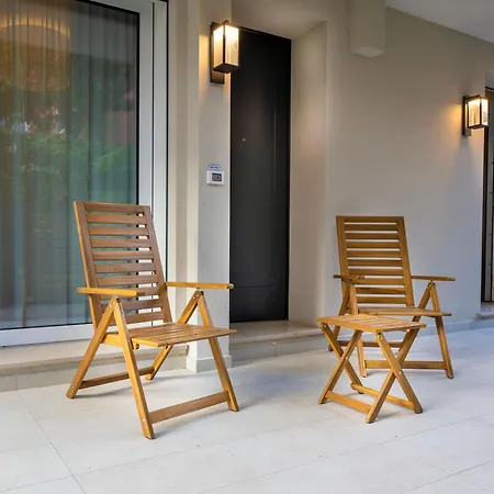 Oleandro Family Apartments-leresidenzedijesolo Apartment