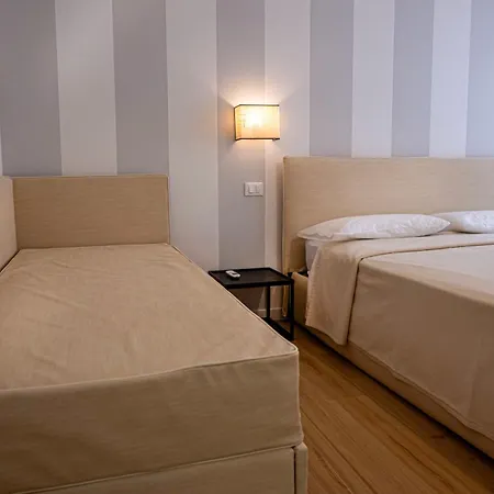 Apartment Oleandro Family Apartments-leresidenzedijesolo *