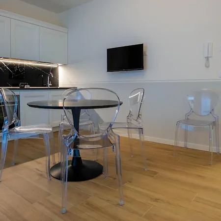 Oleandro Family Apartments-leresidenzedijesolo *